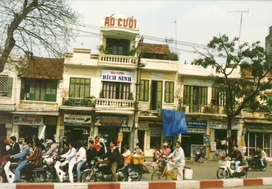Straenverkehr in Hanoi