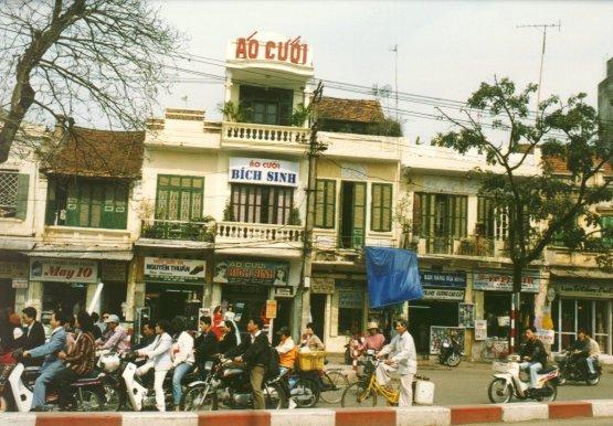 Straenverkehr in Hanoi